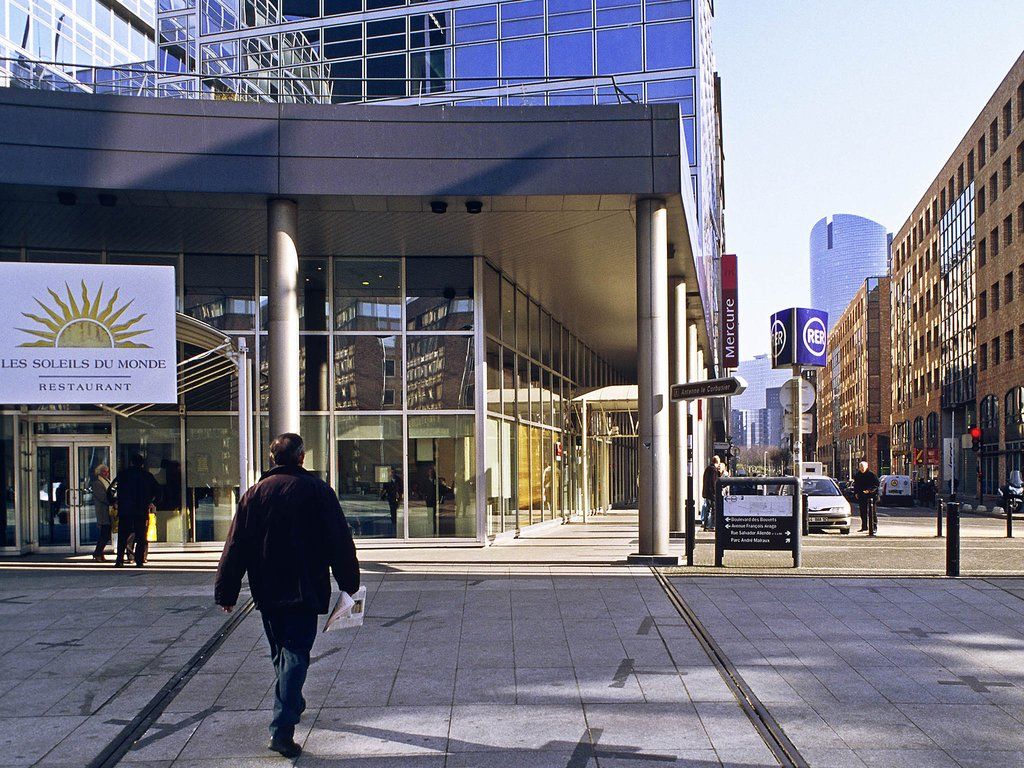 Mercure Paris la Défense Grande Arche Nanterre Exterior foto